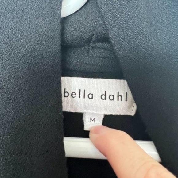 Bella Dahl Welt Pocket Pullover Size Medium - Picture 3 of 6